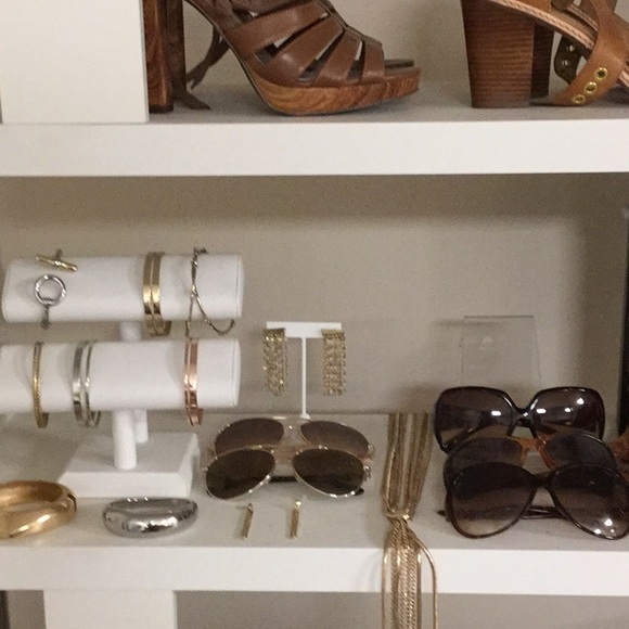 Meet your Posher, Brittany - Picture 1 of 1